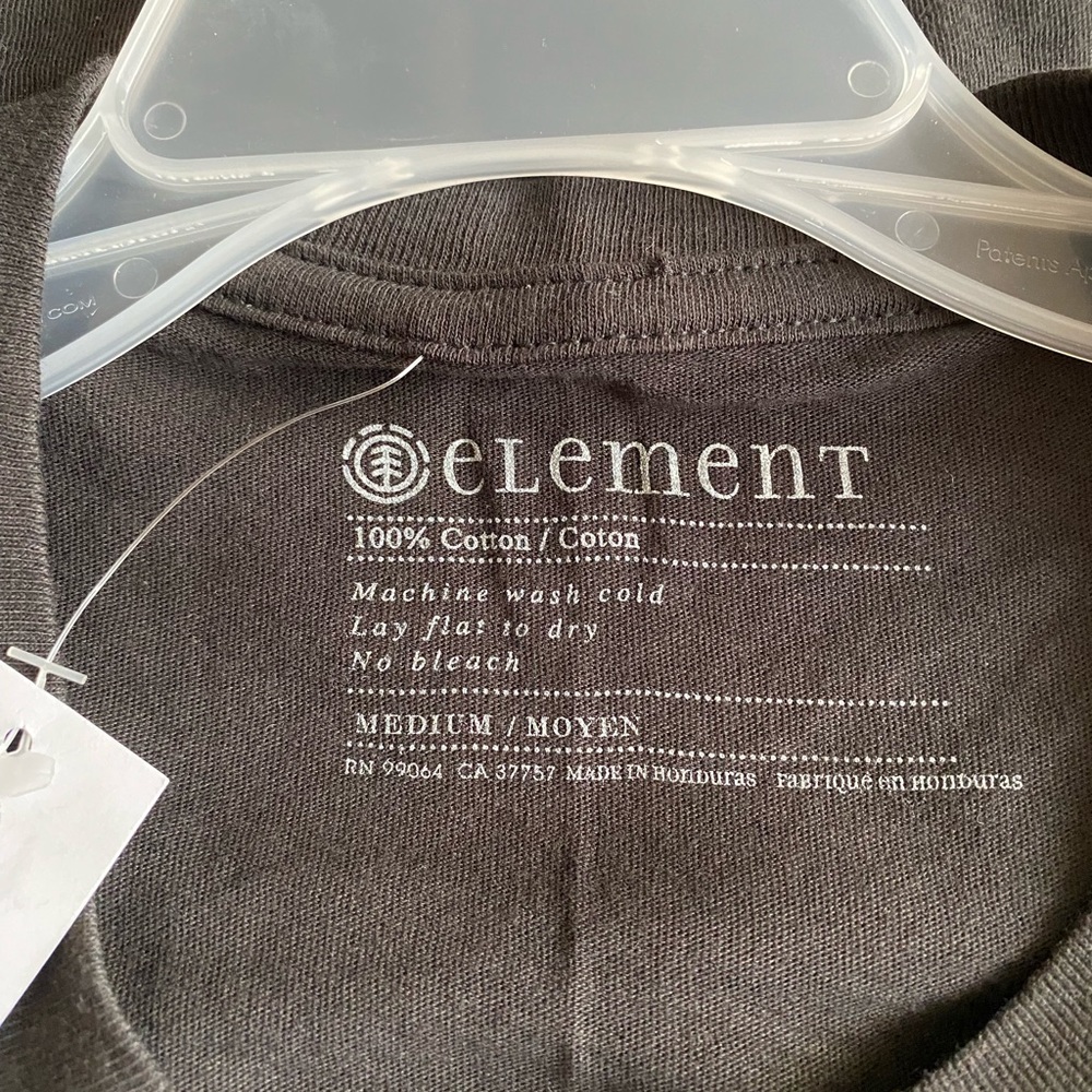 ELEMENT long-sleeved T-shirt, size medium, dark brown, NWT - Picture 2 of 3